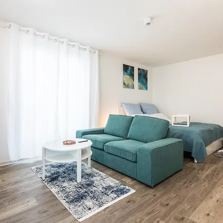 Modern Studio And Good Located *